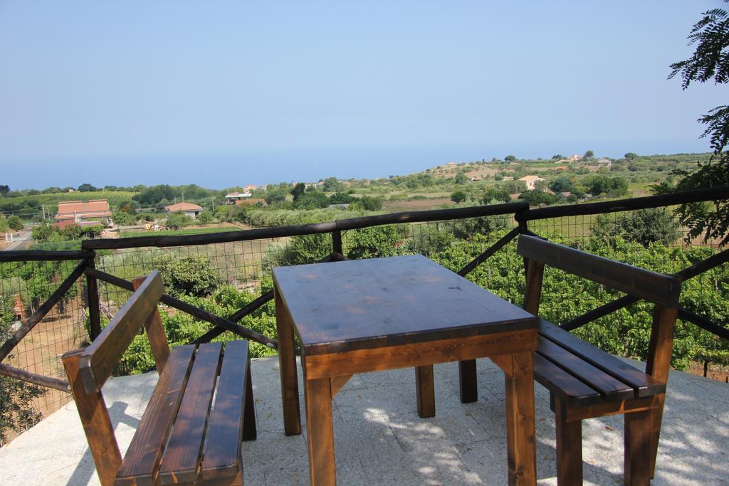 Borgo San Cosmo Tropea Bed & Breakfast Brattiro ภายนอก รูปภาพ